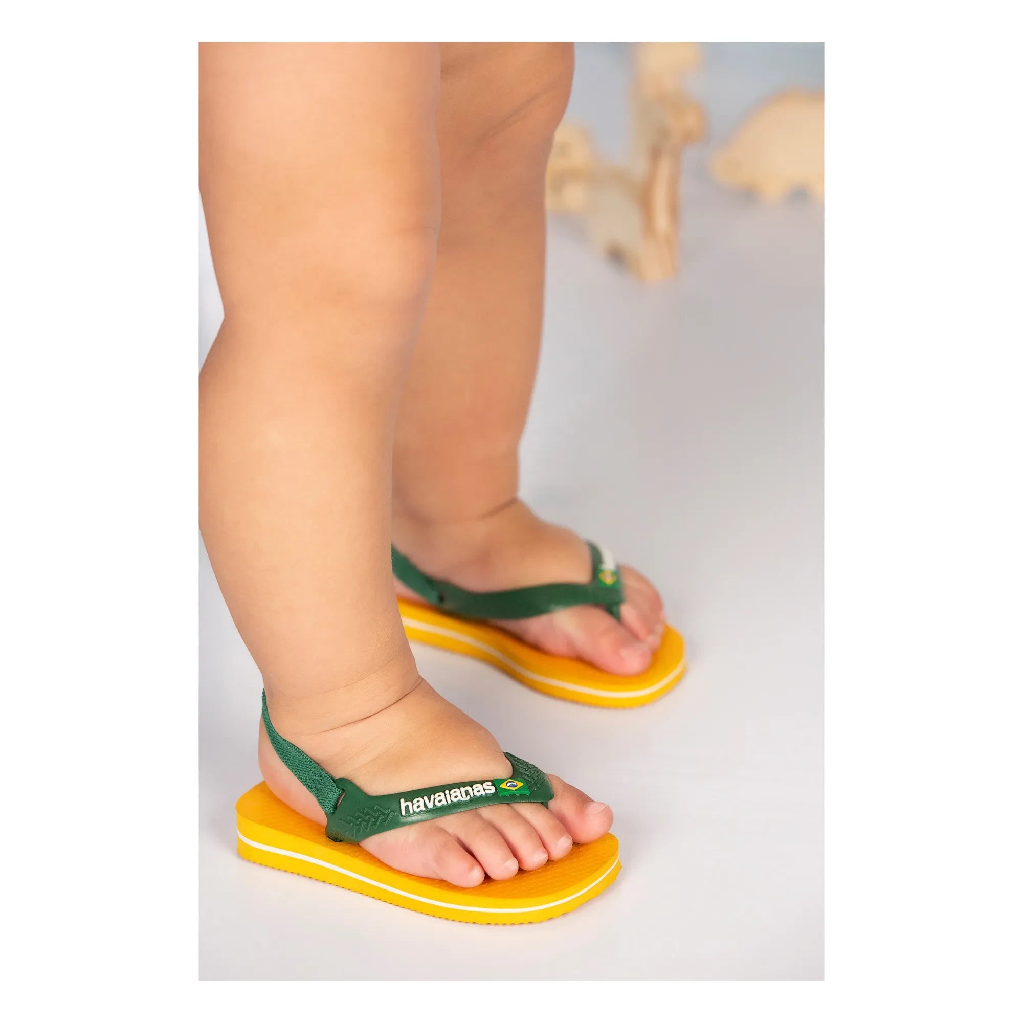 Havaianas - Chanclas Baby Brasil Logo | Amarillo
