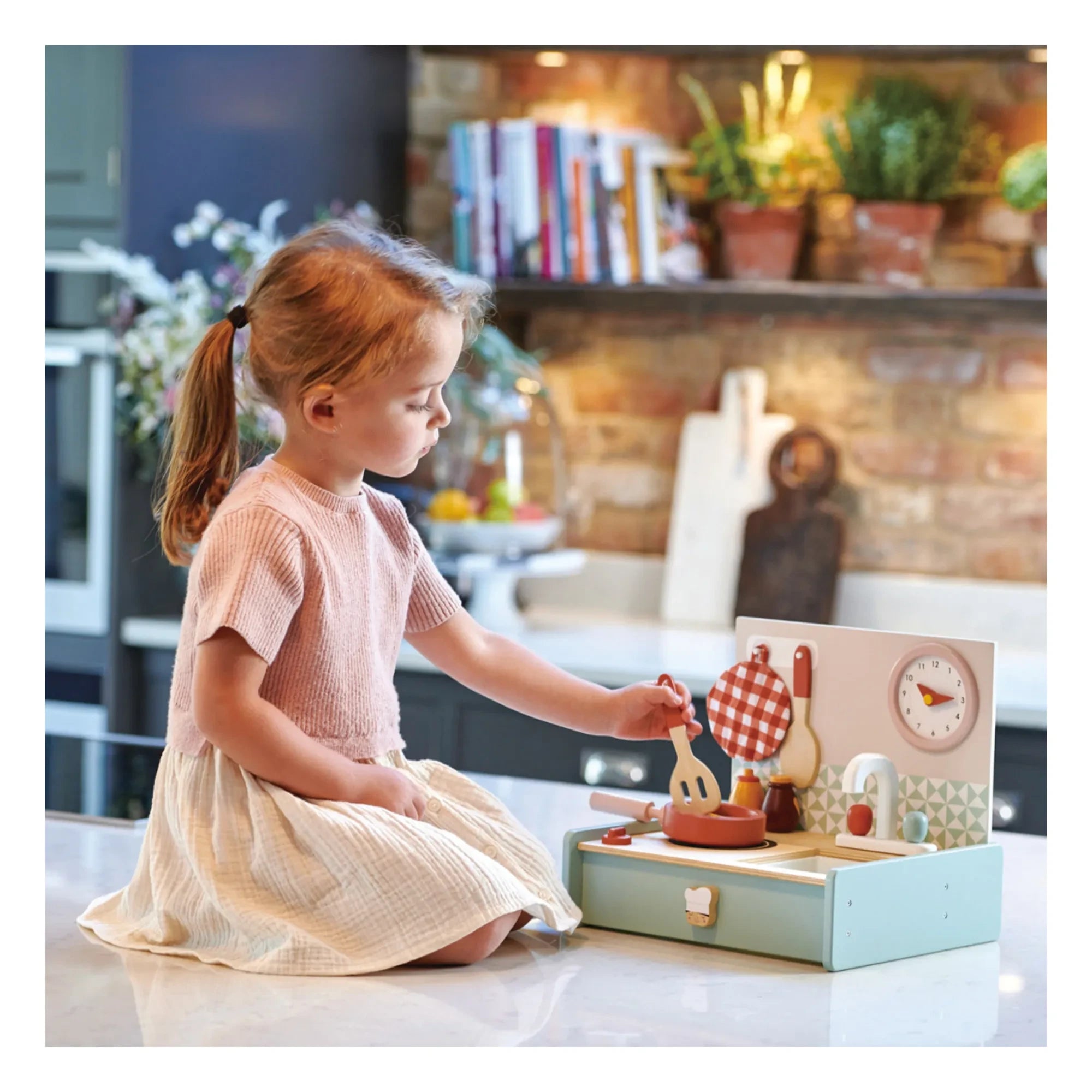 Tender Leaf Toys - Cocina y accesorios de madera para jugar