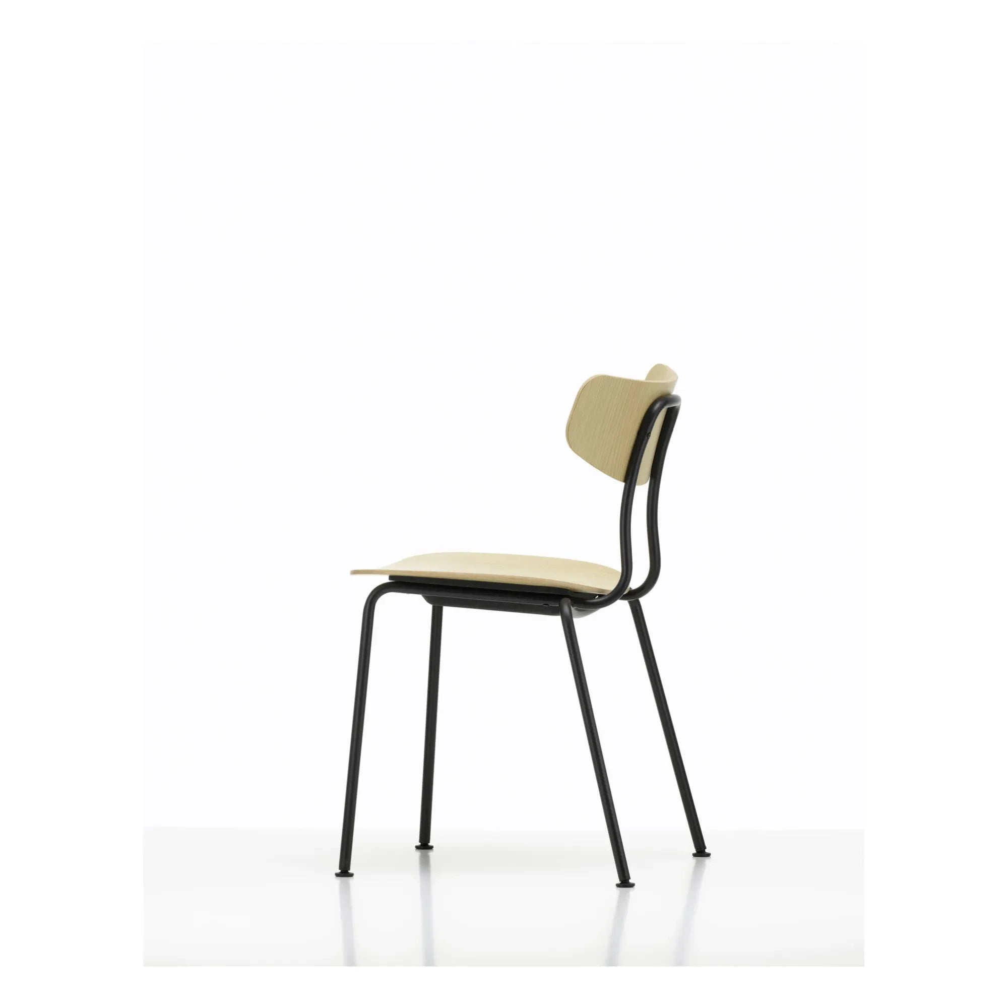 Vitra - Silla Moca de Jasper Morrison - Base Negra | Roble