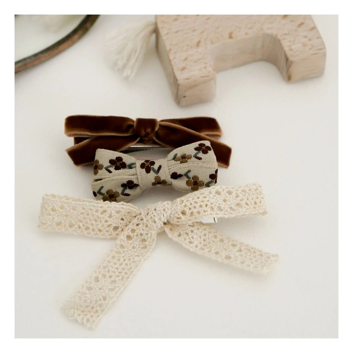 Gentil Coquelicot - Lazos bordados - Set de 3 | Caramelo