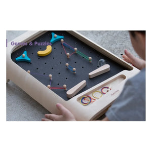 Plan Toys - Futbolín de madera