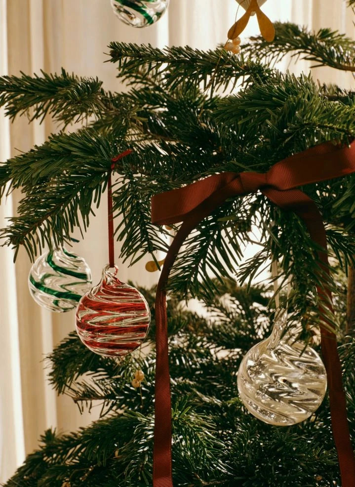 Broste Copenhagen - Adornos Navideños de Vidrio Enrollado — Set de 3 | Rojo