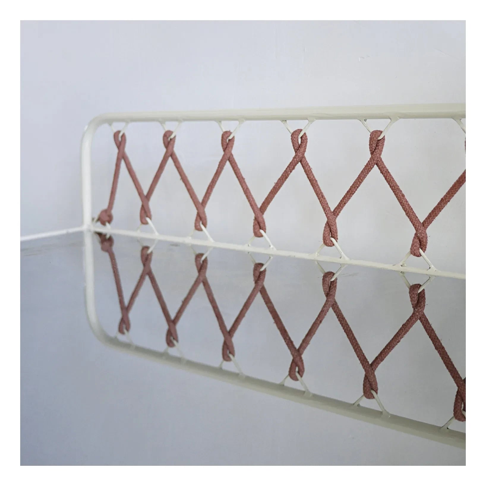 Honoré - Dolores Estantería de pared | Beige