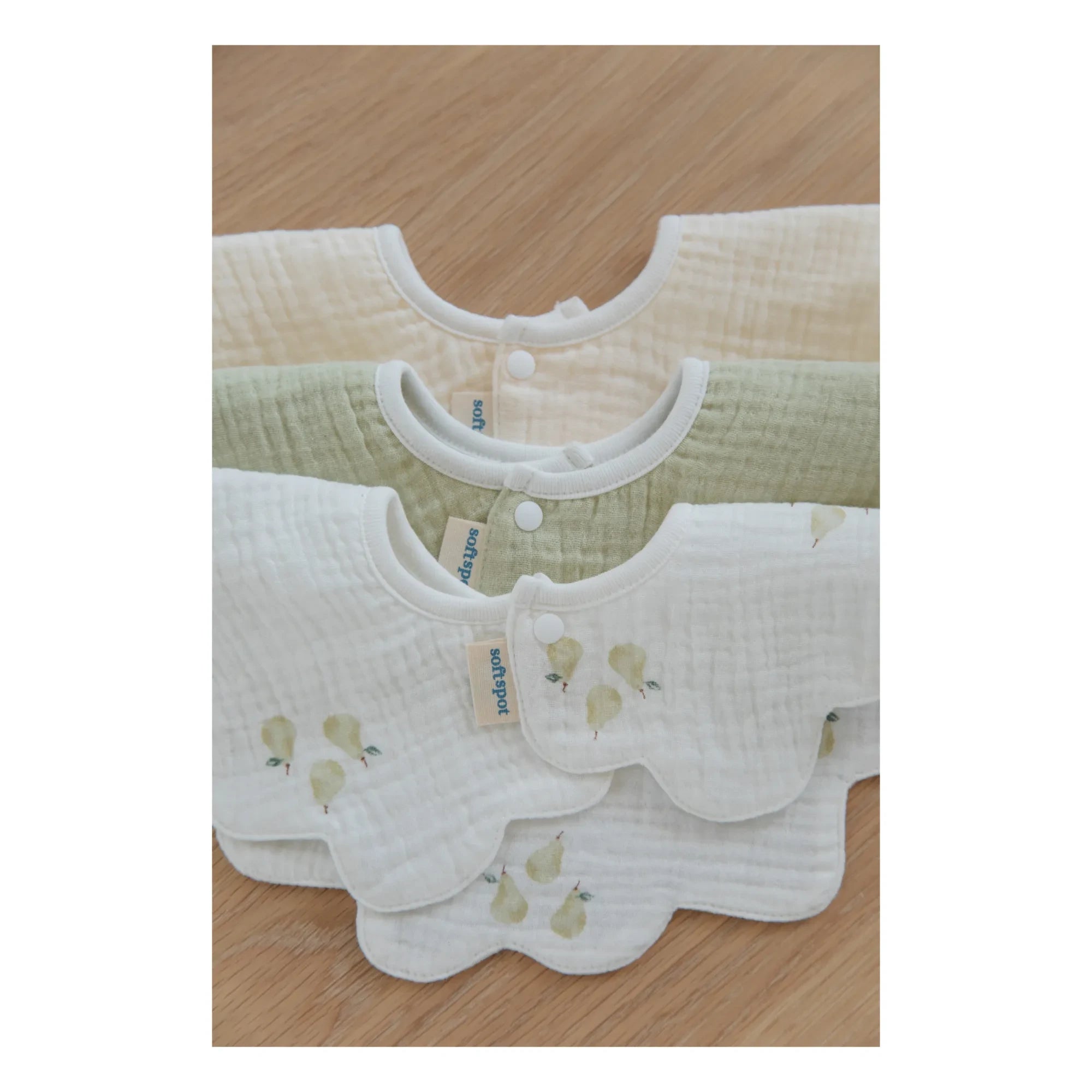 Soft Spot - Baberos de algodón orgánico con estampado floral - Set de 3 | Garden