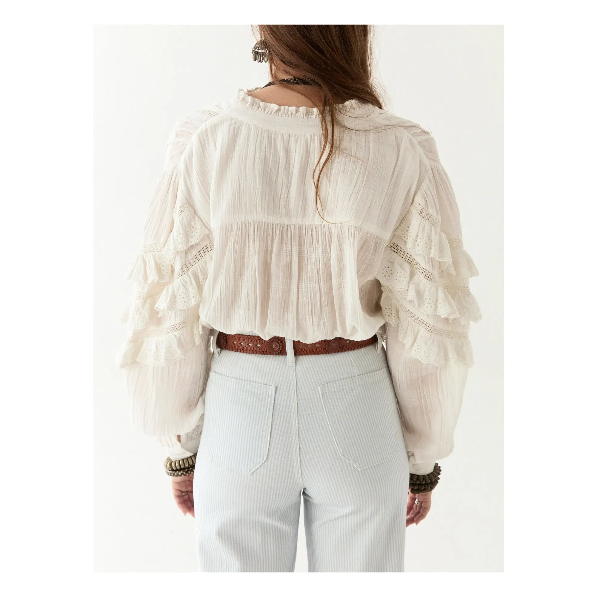 Maison Hotel - Blusa Omara de Küba Schiffli | Blanca