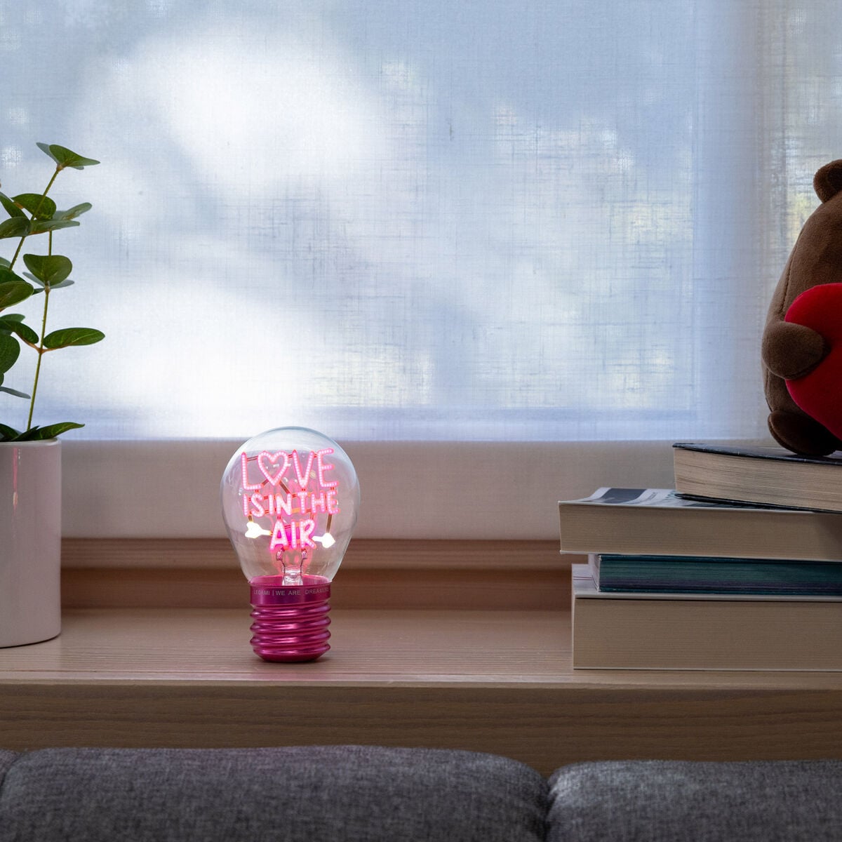 Legami - Lámpara de mesa decorativa con forma de bombilla - Aşk is in Air - Bulb Fiction