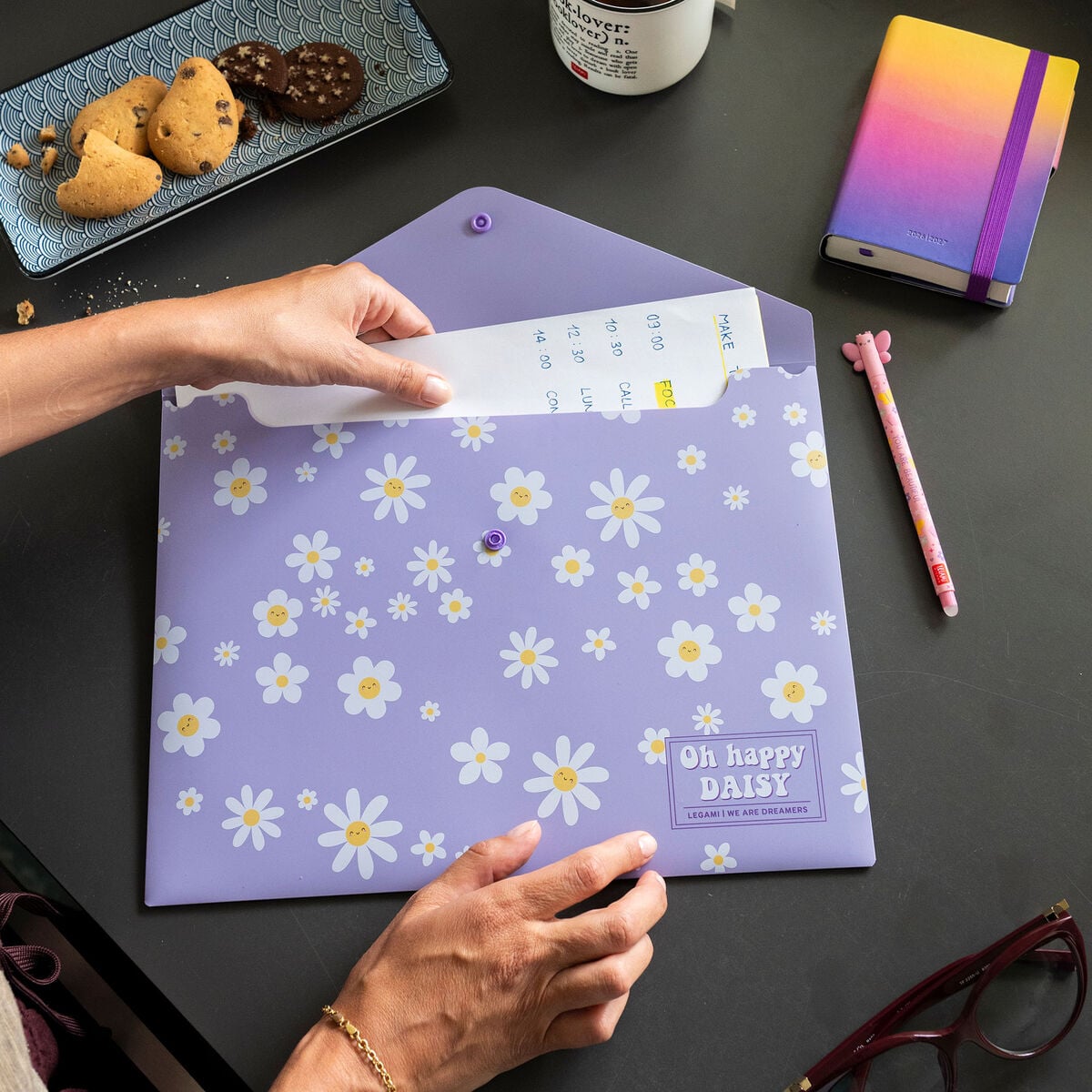 Legami - Document Folder - Fold &amp; Order - Daisy