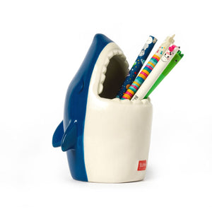 Legami - Soporte para lápices de cerámica con forma de tiburón - Desk Friends