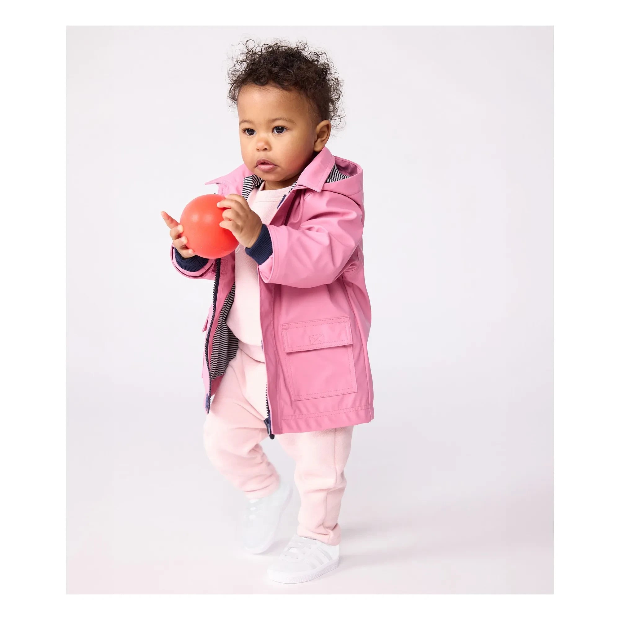 Petit Bateau - Chubasquero icónico de fibras recicladas para bebé | Rosa dulce