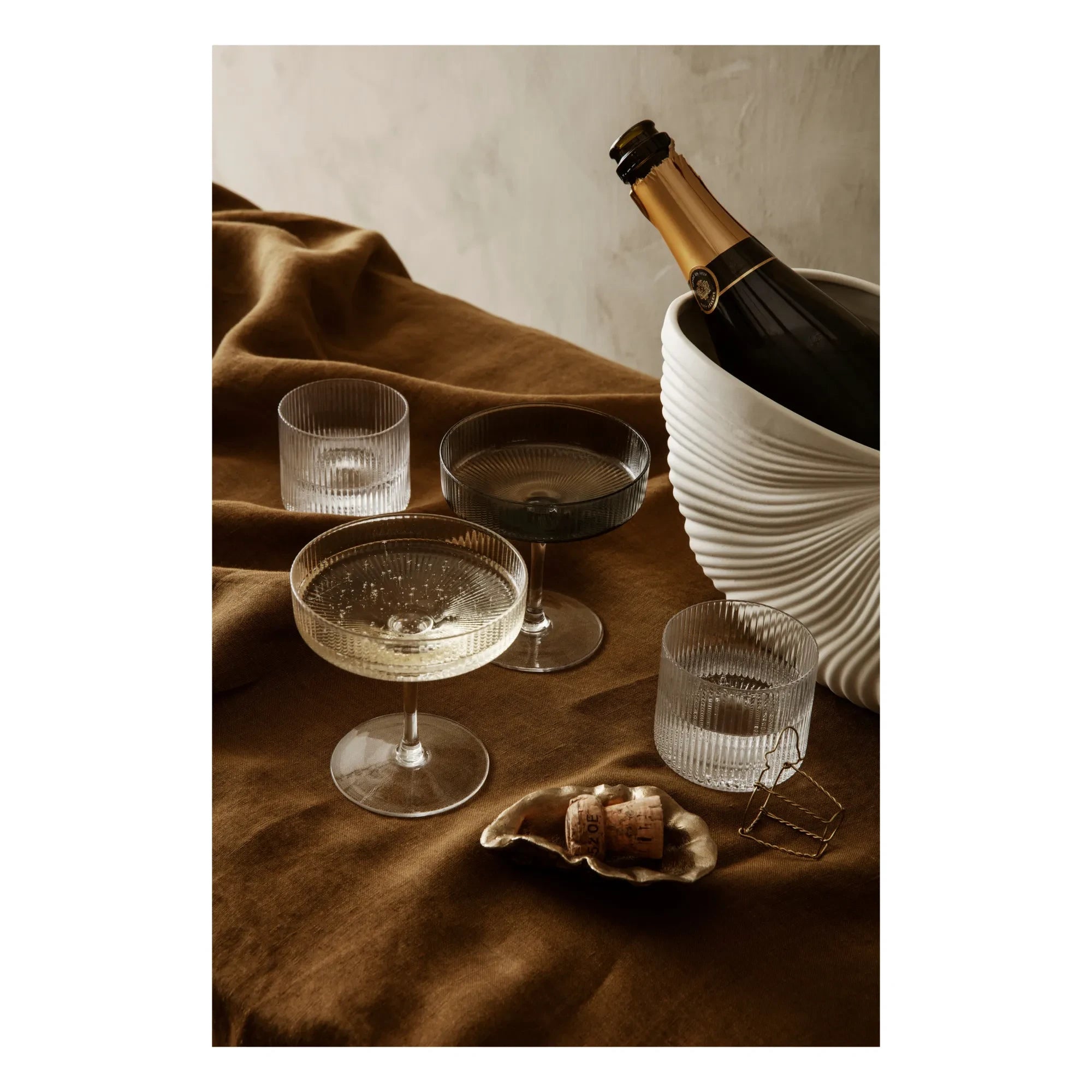 Ferm Living - Copas de champán Ripple - Juego de 2