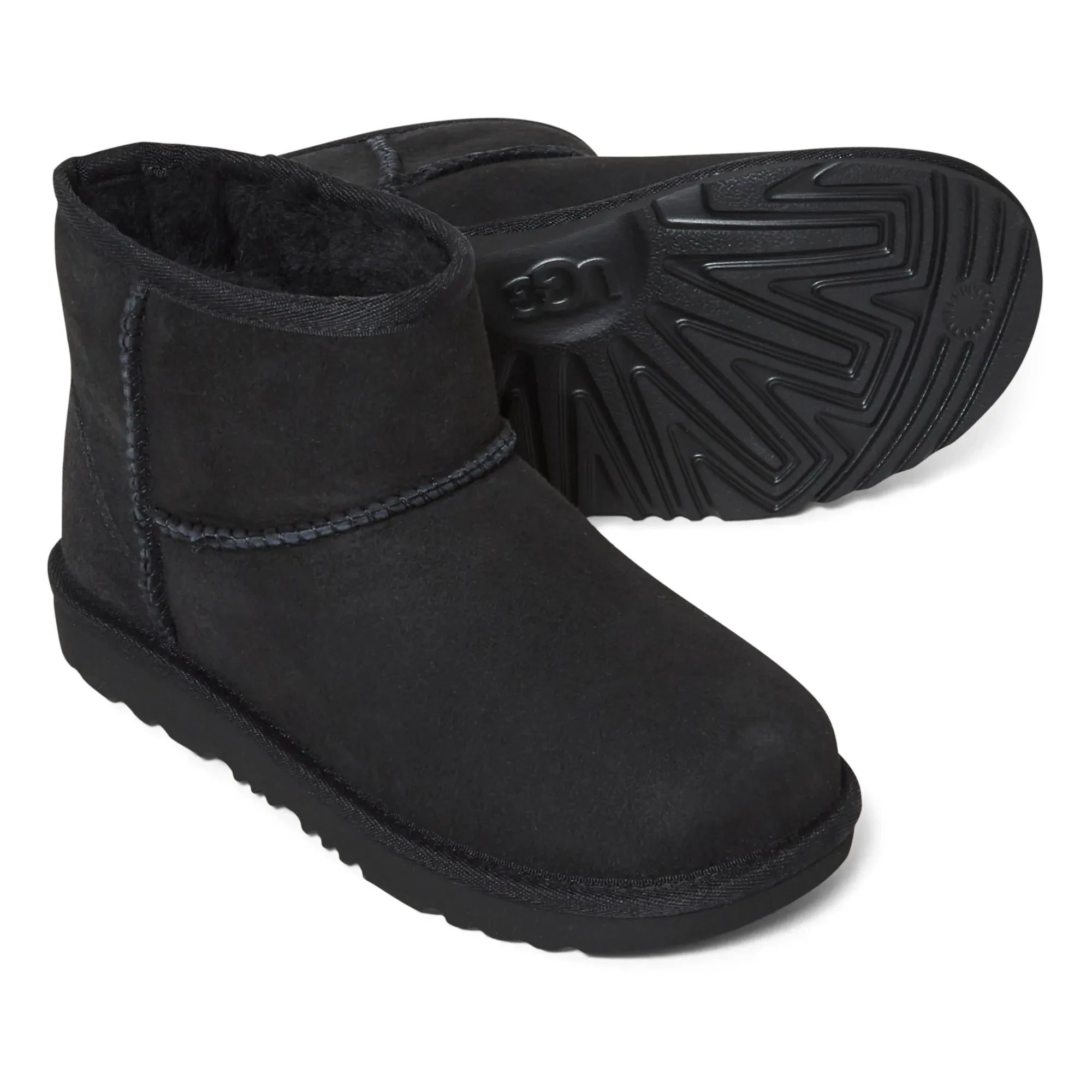 UGG - Botines Classic Mini II | Negro