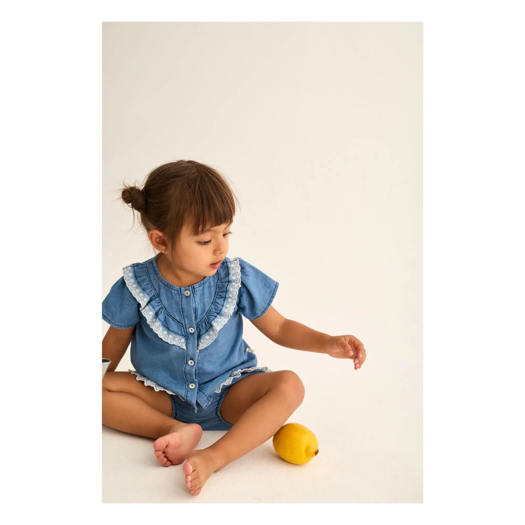 Cozmo - Blusa vaquera con volantes Malva
