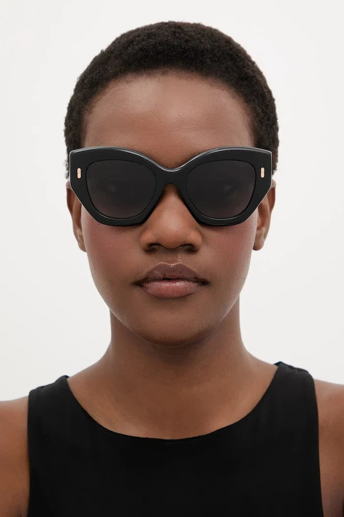 Gafas de sol de ojo de gato Furla para mujer