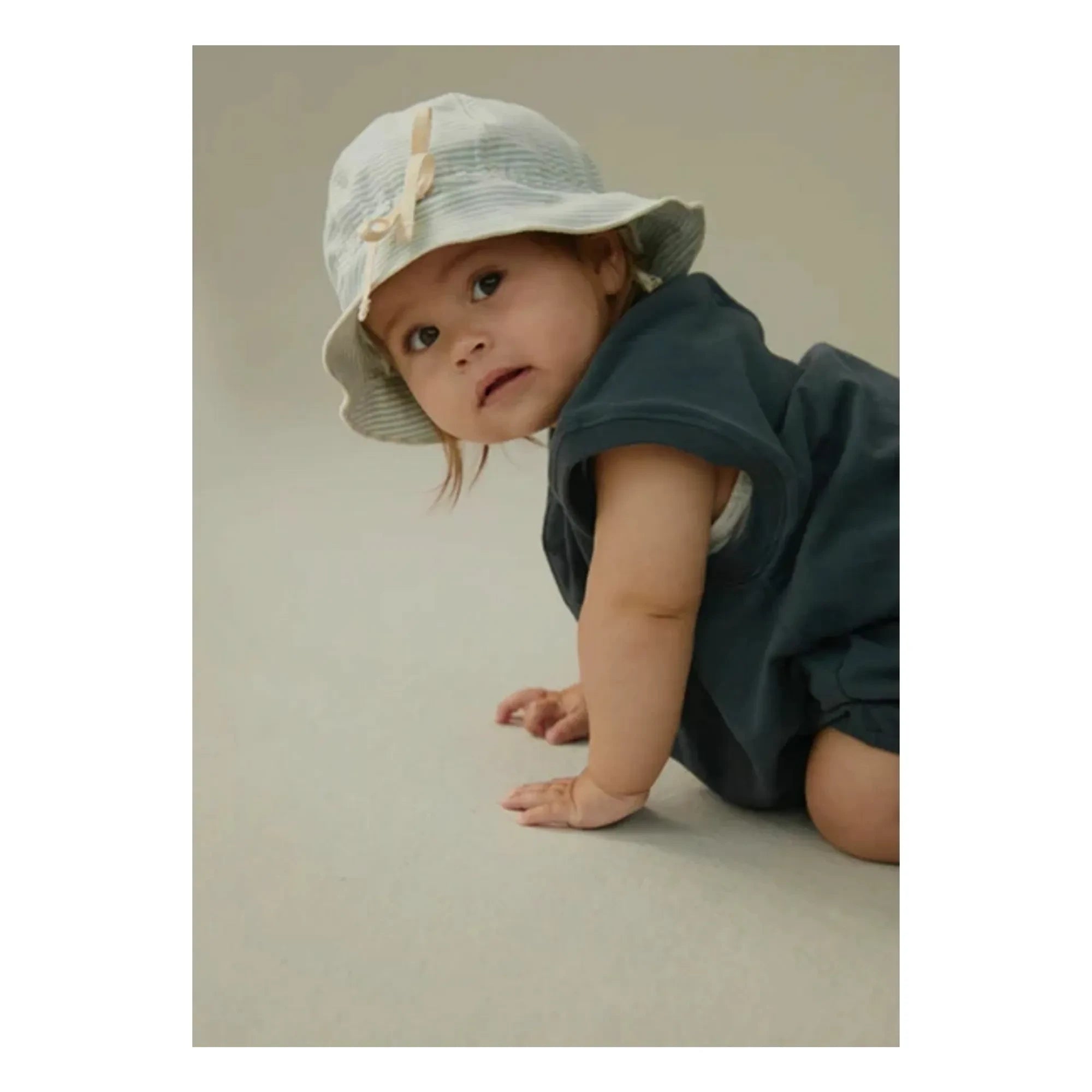 Gray Label - Gorro con nudo de algodón orgánico | Azul claro