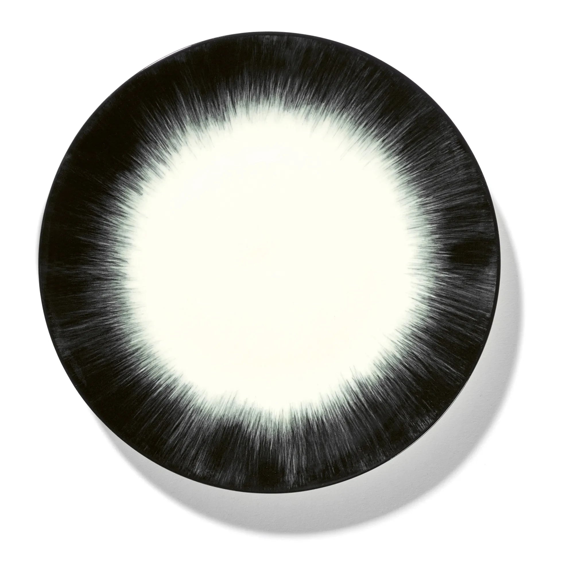 Serax - Plato de postre diseñado por Ann Demeulemeester