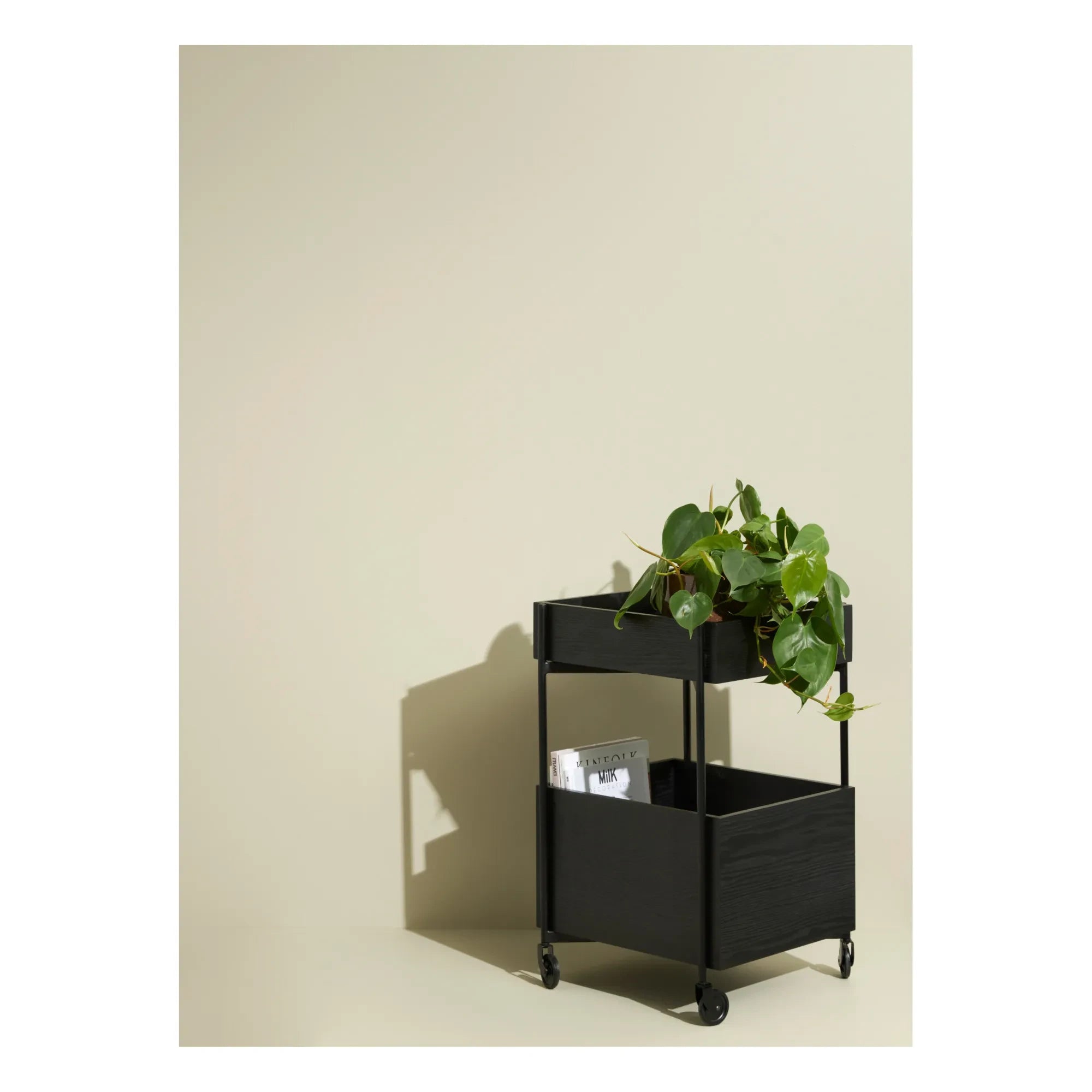 Hübsch - Mueble de almacenaje | Negro