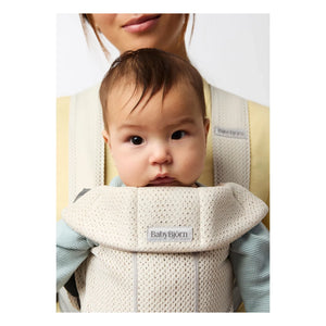 BabyBjörn - Mochila portabebés Mini de malla | Crema