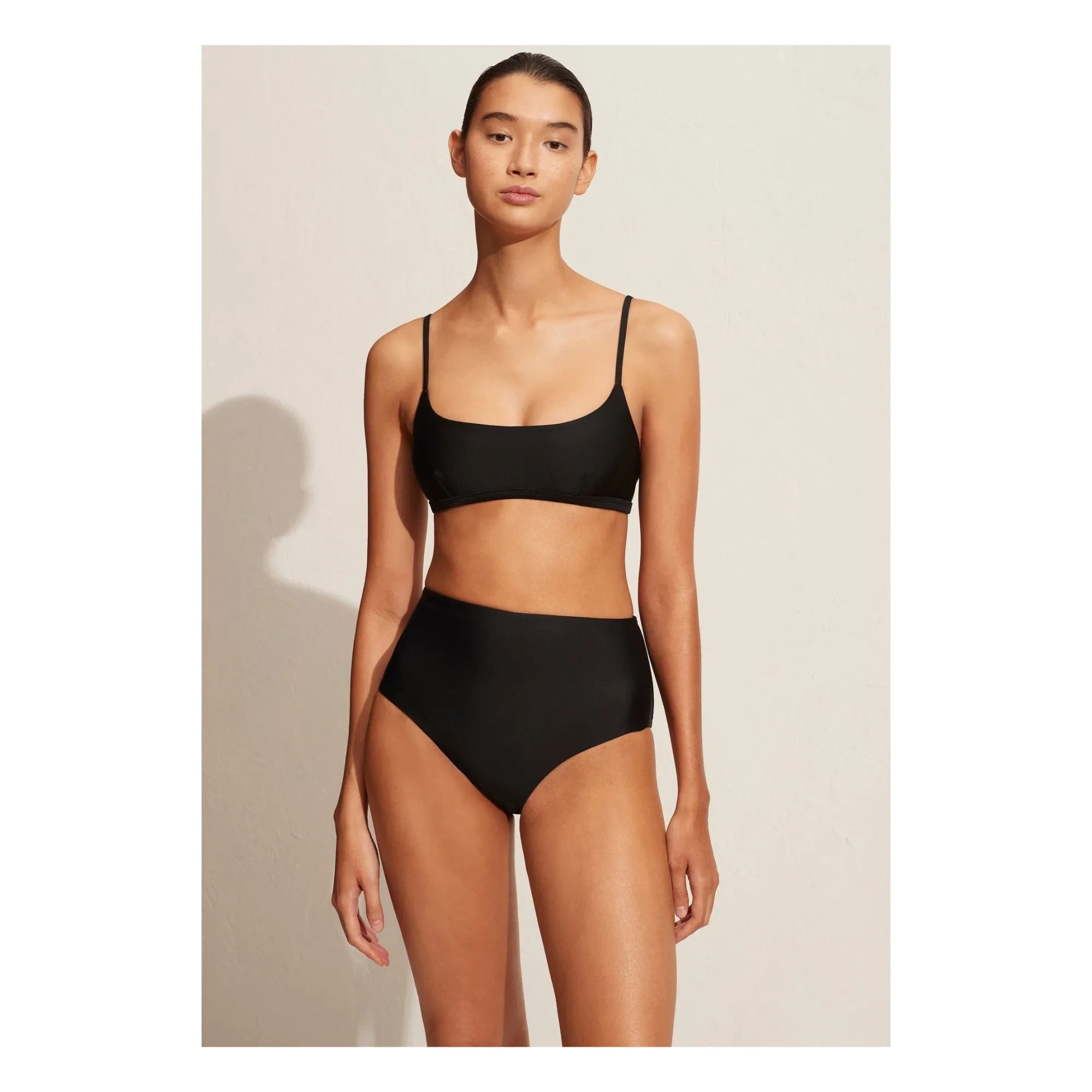 Matteau - Braguita de bikini de talle alto | Negra