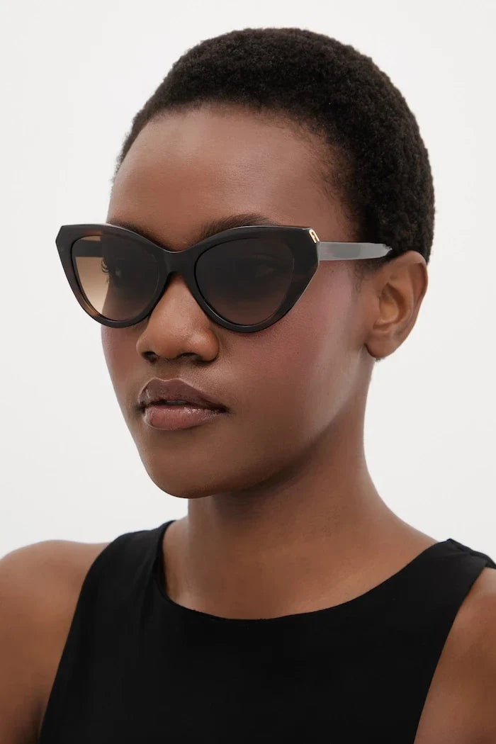 Gafas de sol de ojo de gato Furla para mujer