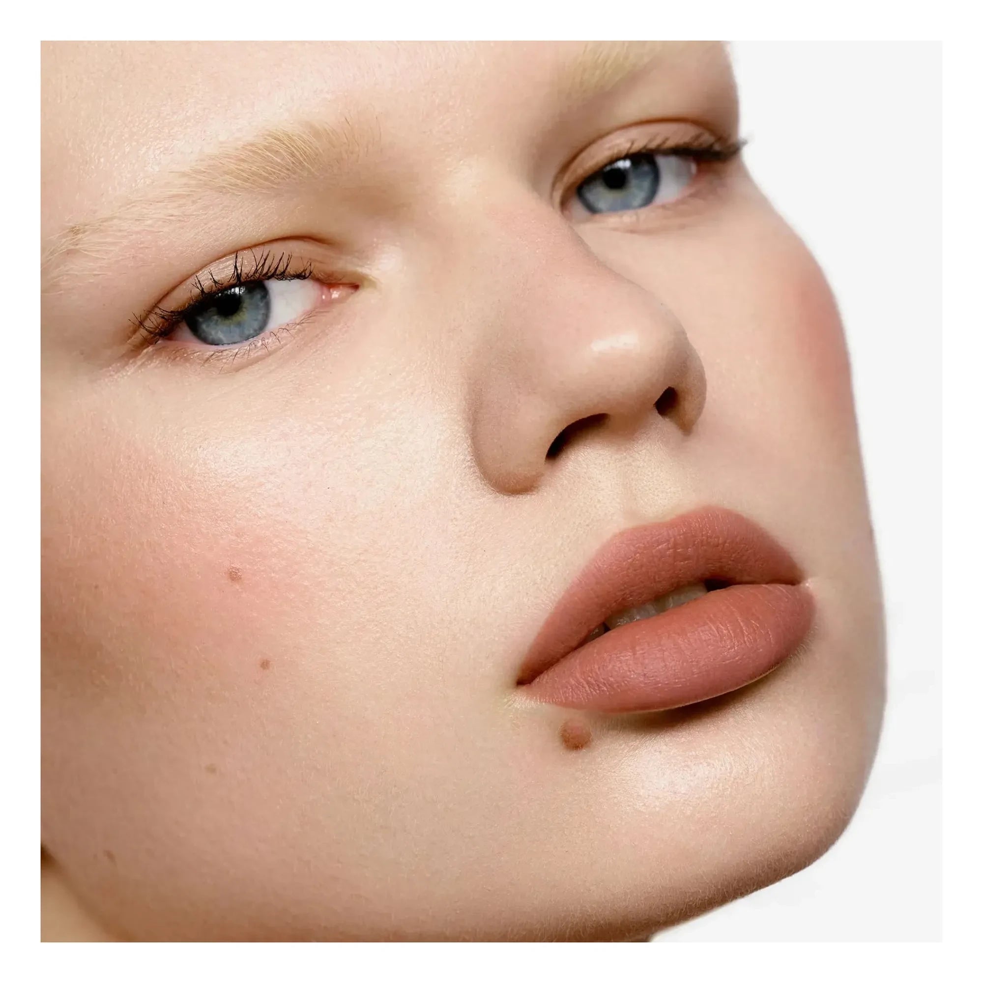 Rose Inc - Barra de labios en crema mate | Count the Ways