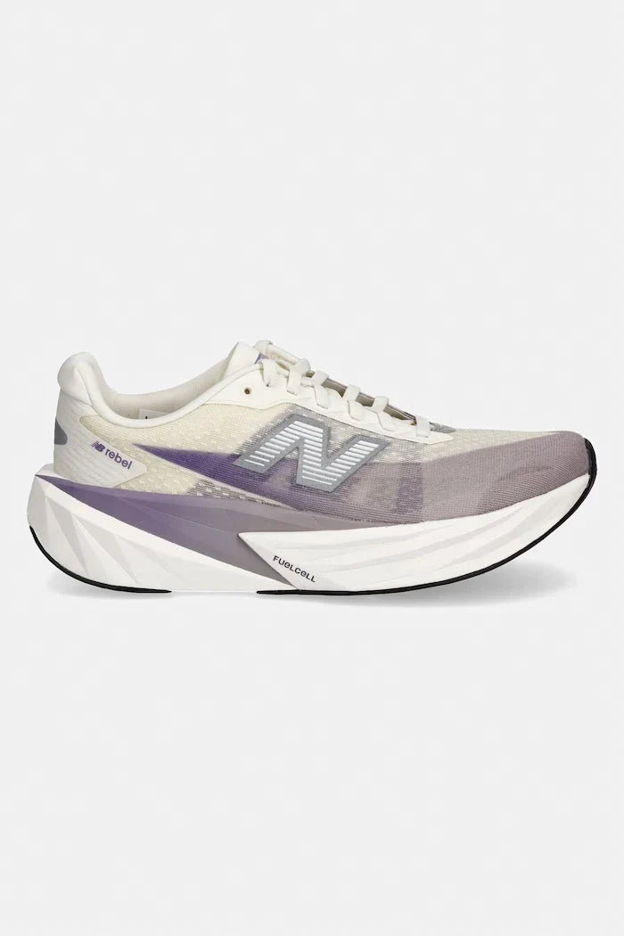Zapatillas de entrenamiento New Balance REBELv5 para mujer