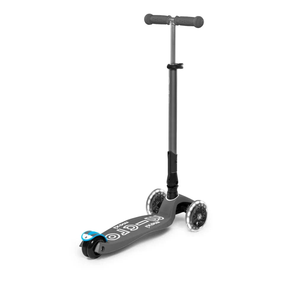 Micro - Maxi Scooter Plegable LED | Gris