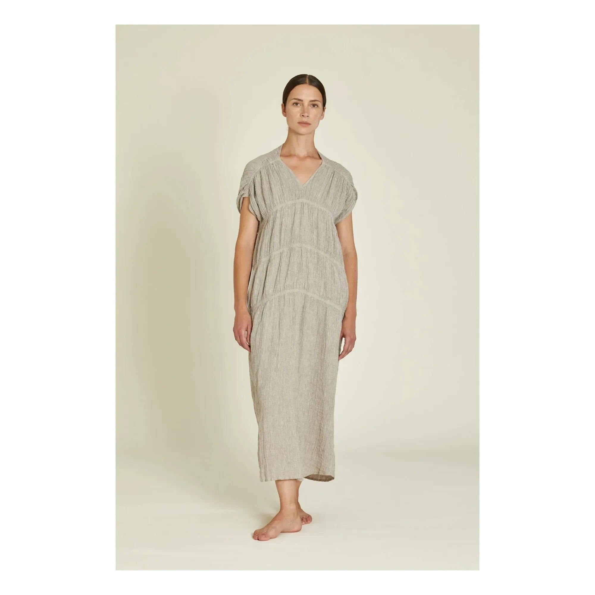Black Crane - Vestido de lino Gem | Gris claro