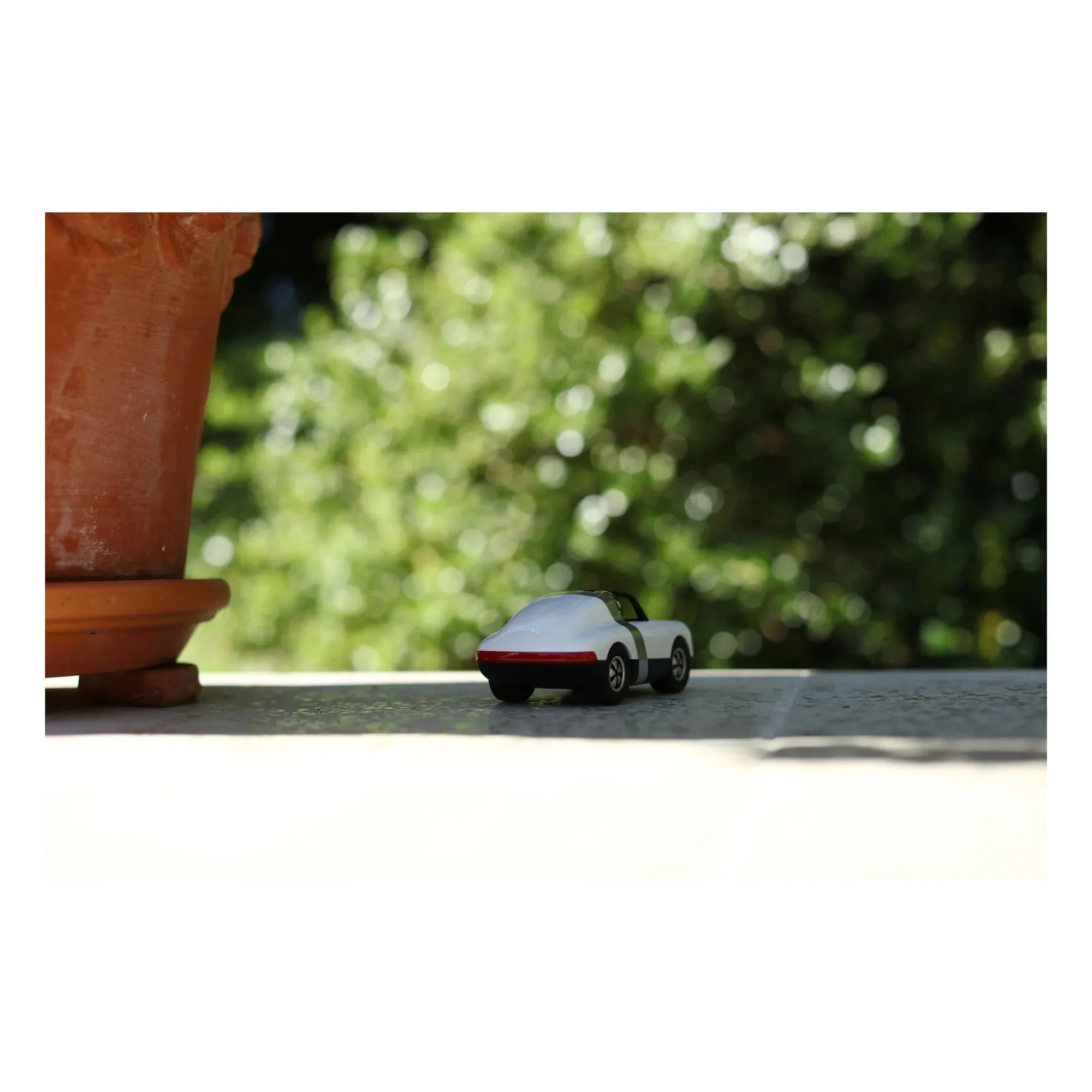 Playforever - Luft Car | Blanco