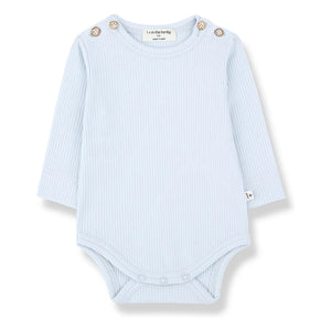 1+ en la familia - Aram Fitilli Body | Azul claro
