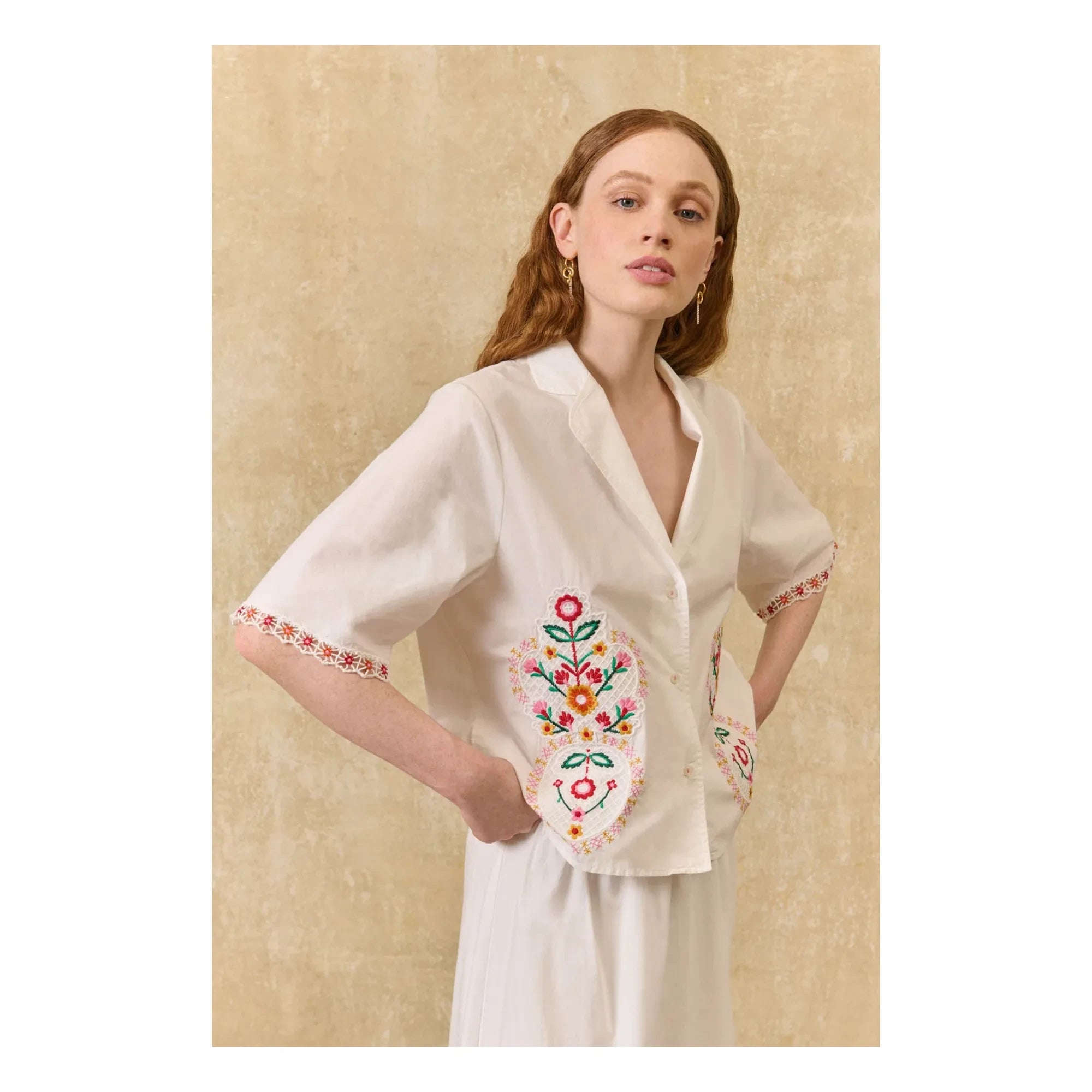 Louise Misha - Camisa de algodón orgánico Emilius | Blanca