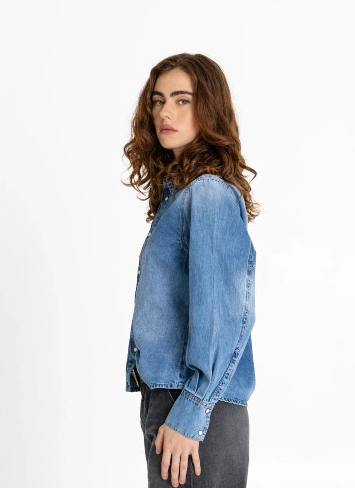 Smallable Woman - Camisa de Denim Tenara | Denim Crudo