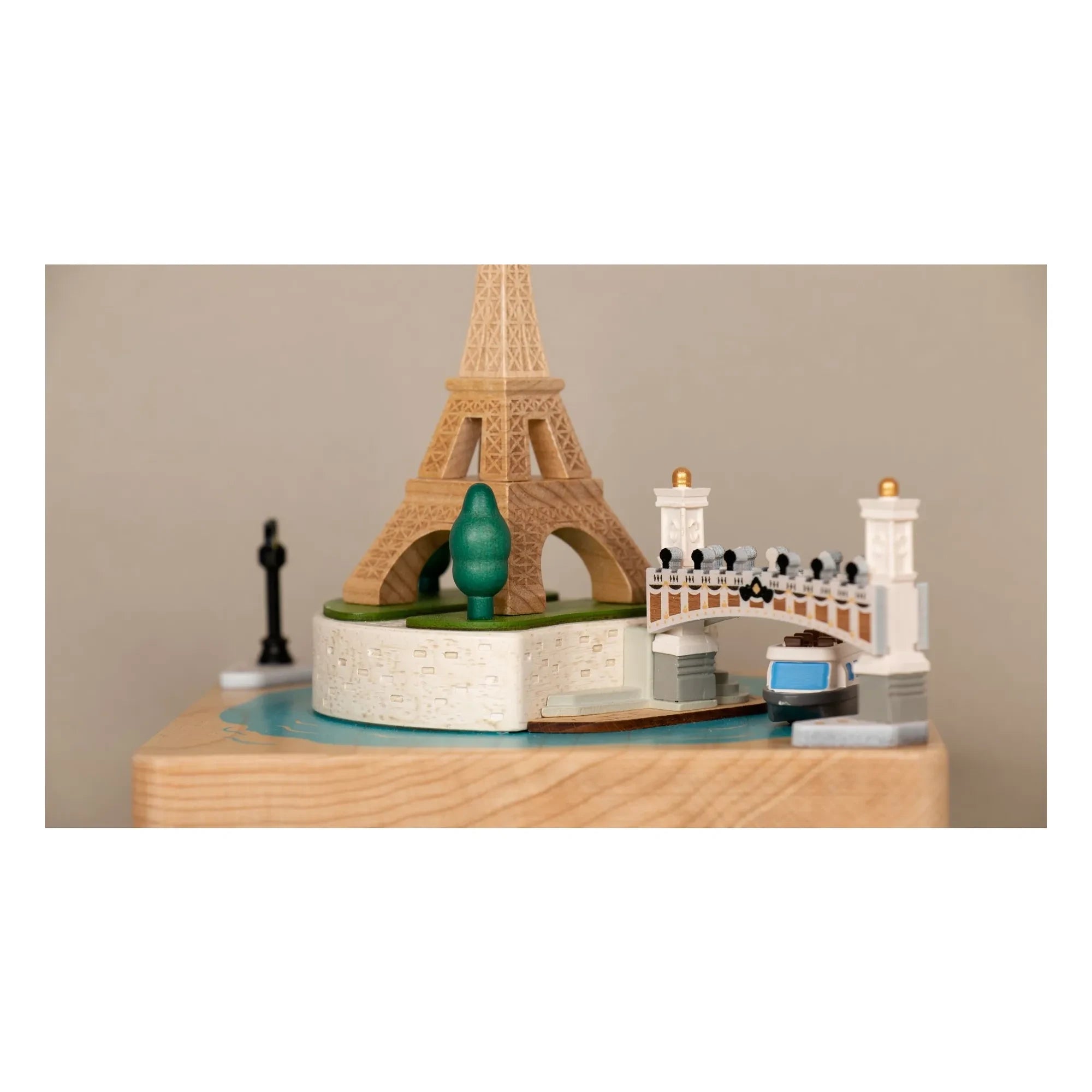 Wooderful life - Caja de música Torre Eiffel