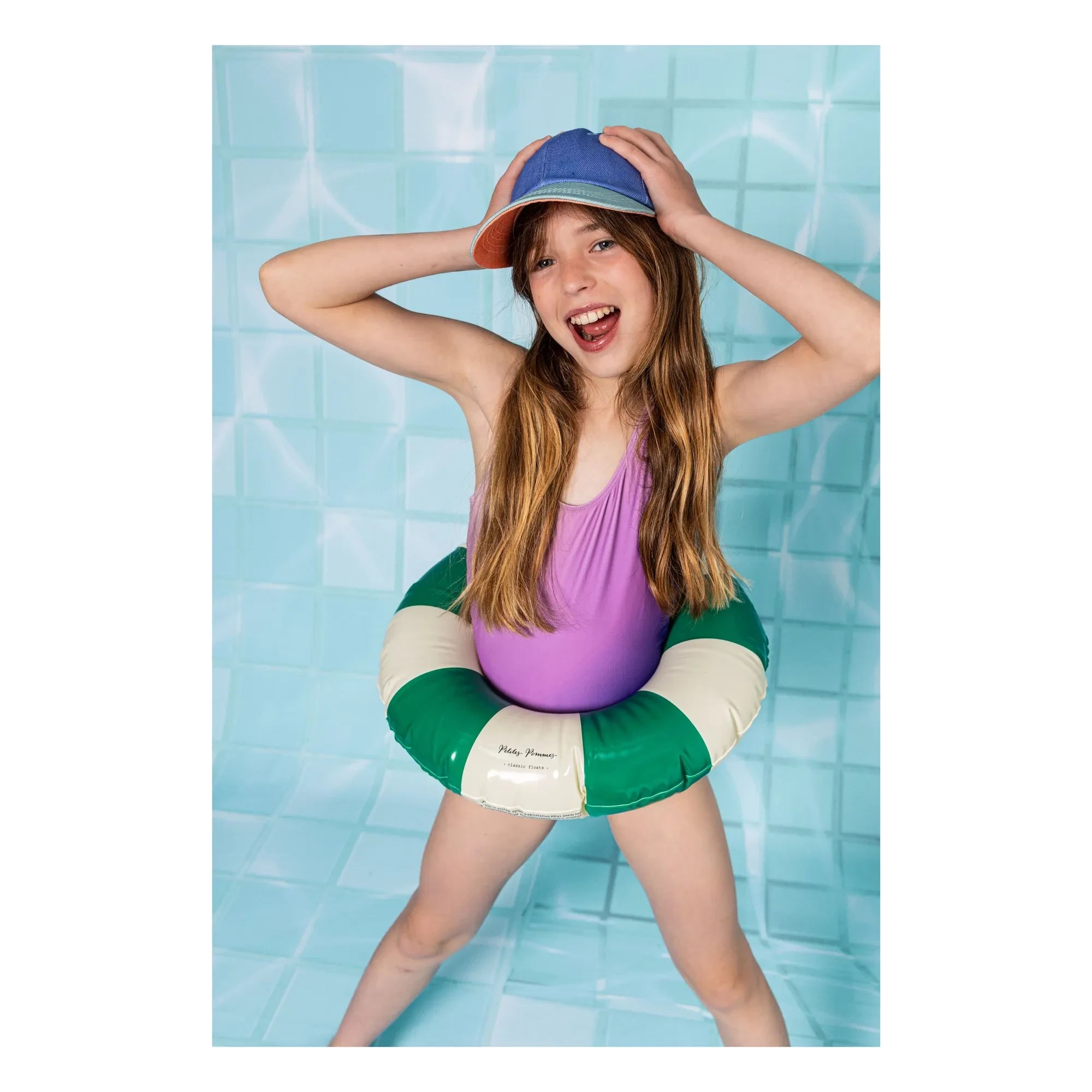 Hundred Pieces - Mayonesa Backswimmer | Azul Celeste