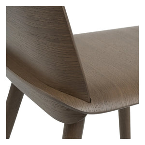 Muuto - Silla Nerd | Madera Oscura