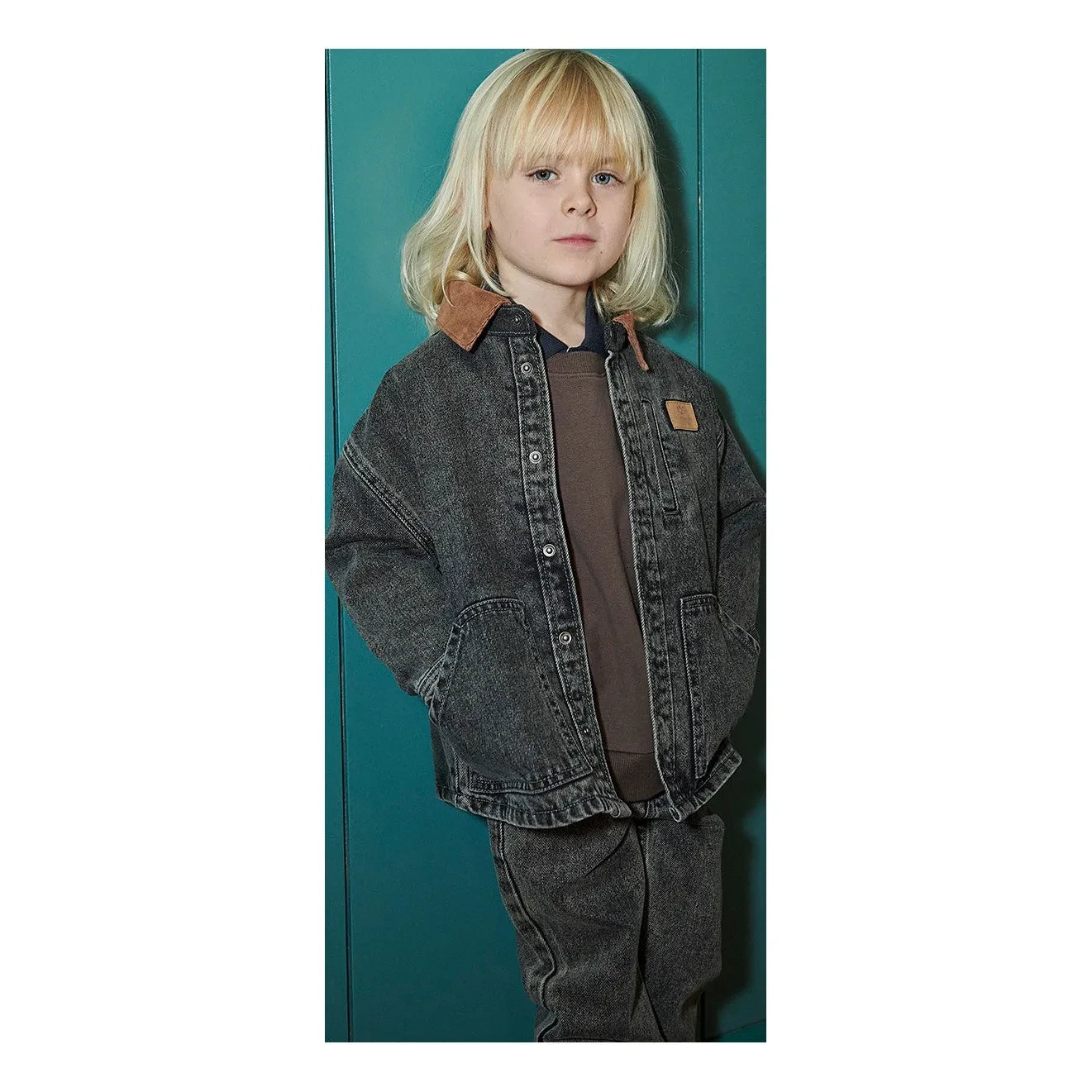Copenhagen Colors - Chaqueta vaquera desgastada de algodón orgánico | Gris oscuro