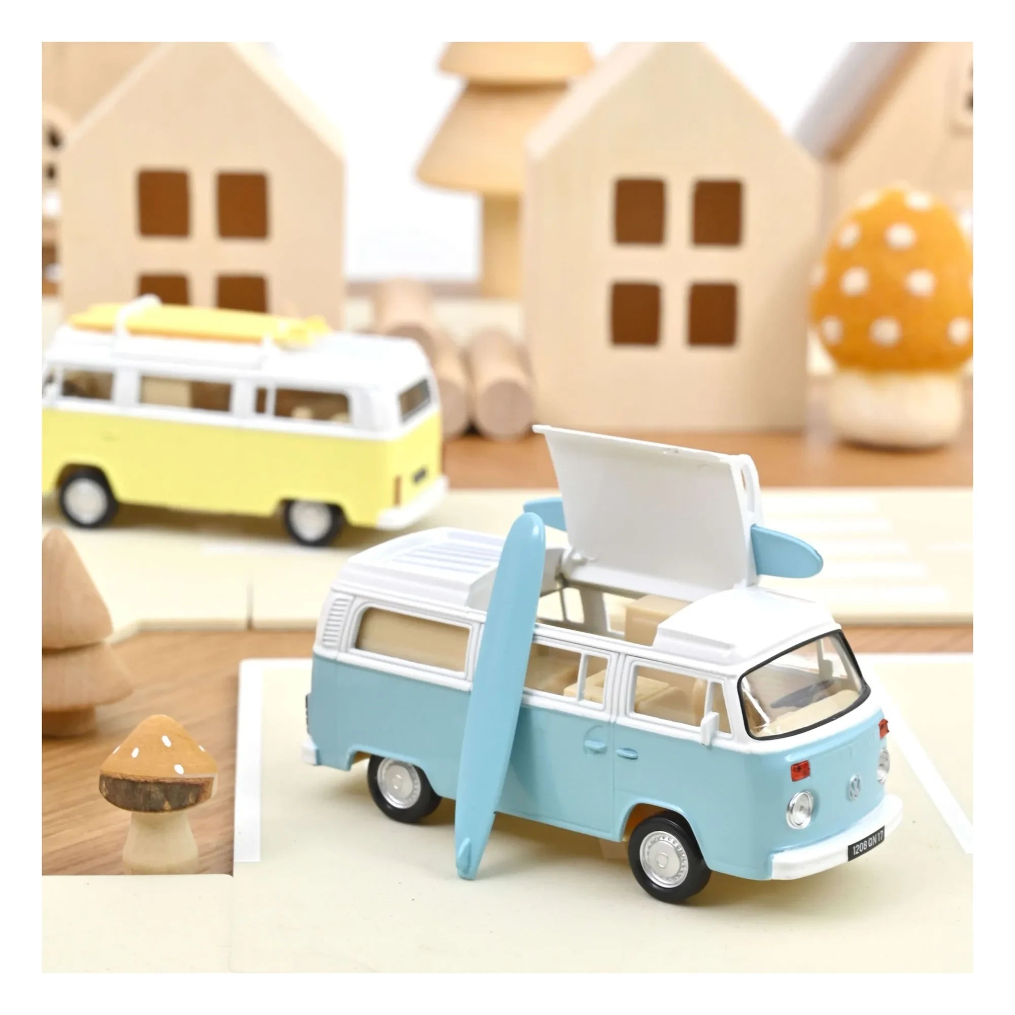 Norev - Volkswagen T2b Camper Van 1973 | Azul