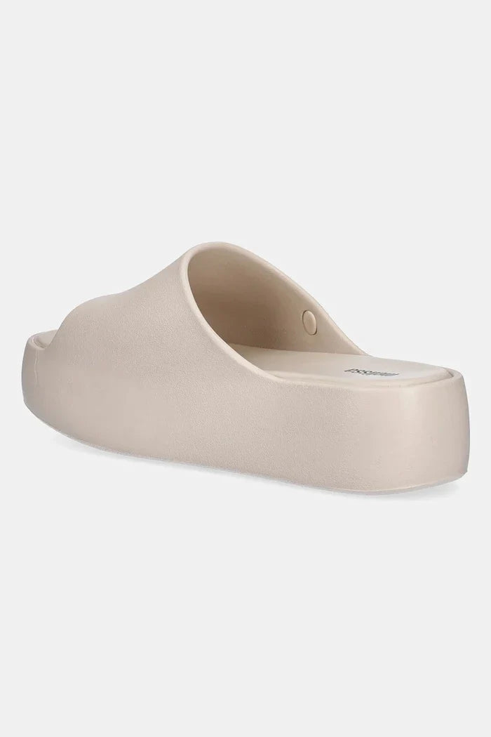 Melissa MELISSA FREE PLATFORM SLIDE AD