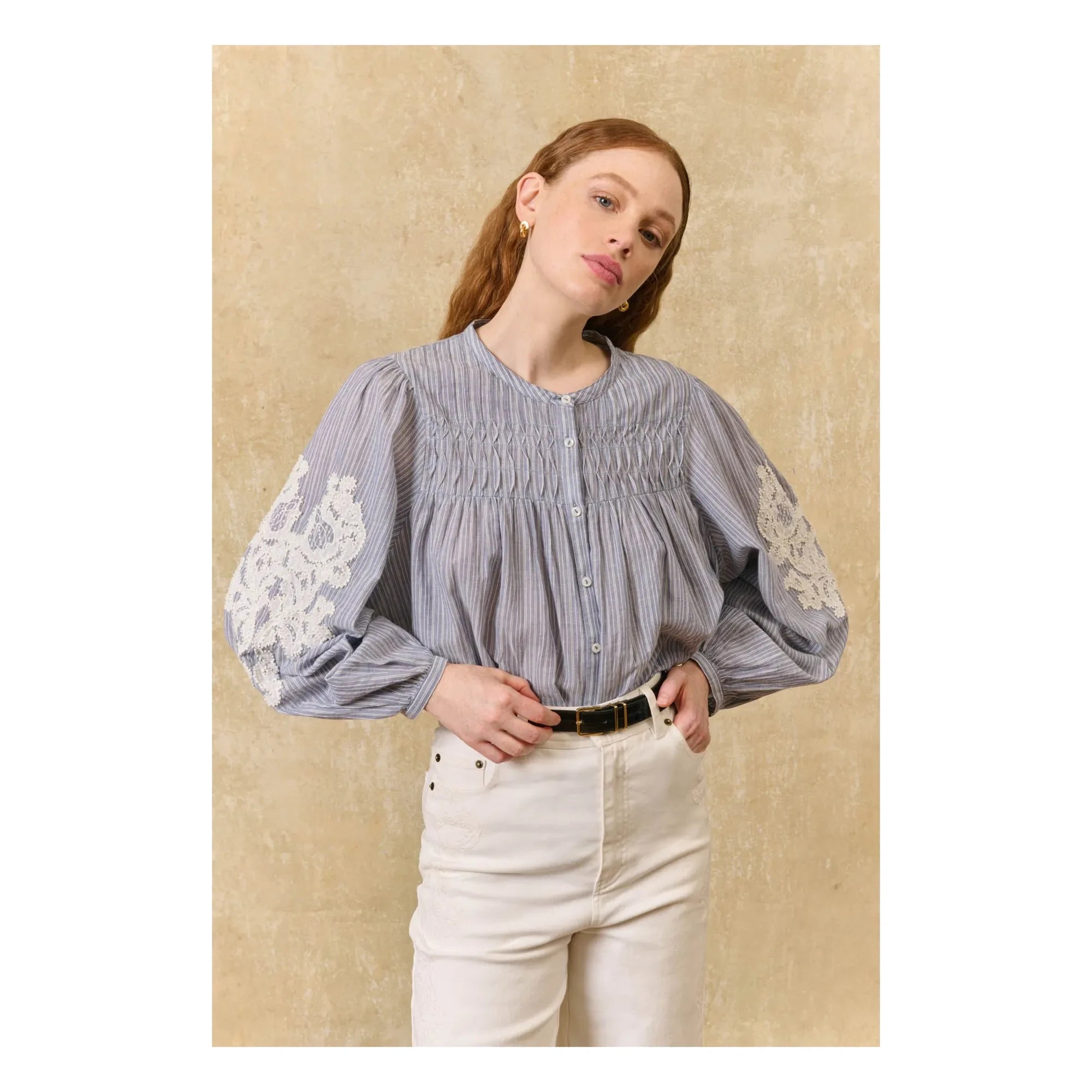 Louise Misha - Blusa Jally a Rayas de Algodón Orgánico | Azul