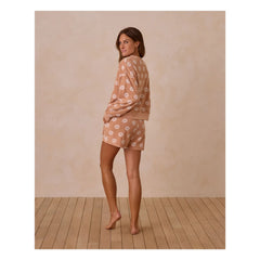 Rylee + Cru - Pantalón corto de toalla con estampado floral | Naranja