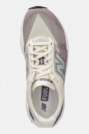 Zapatillas de entrenamiento New Balance REBELv5 para mujer