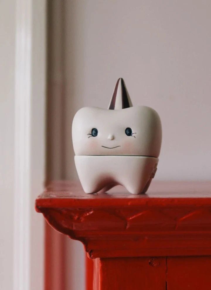 Konges Sløjd - Caja de dientes para bebés | Blanca