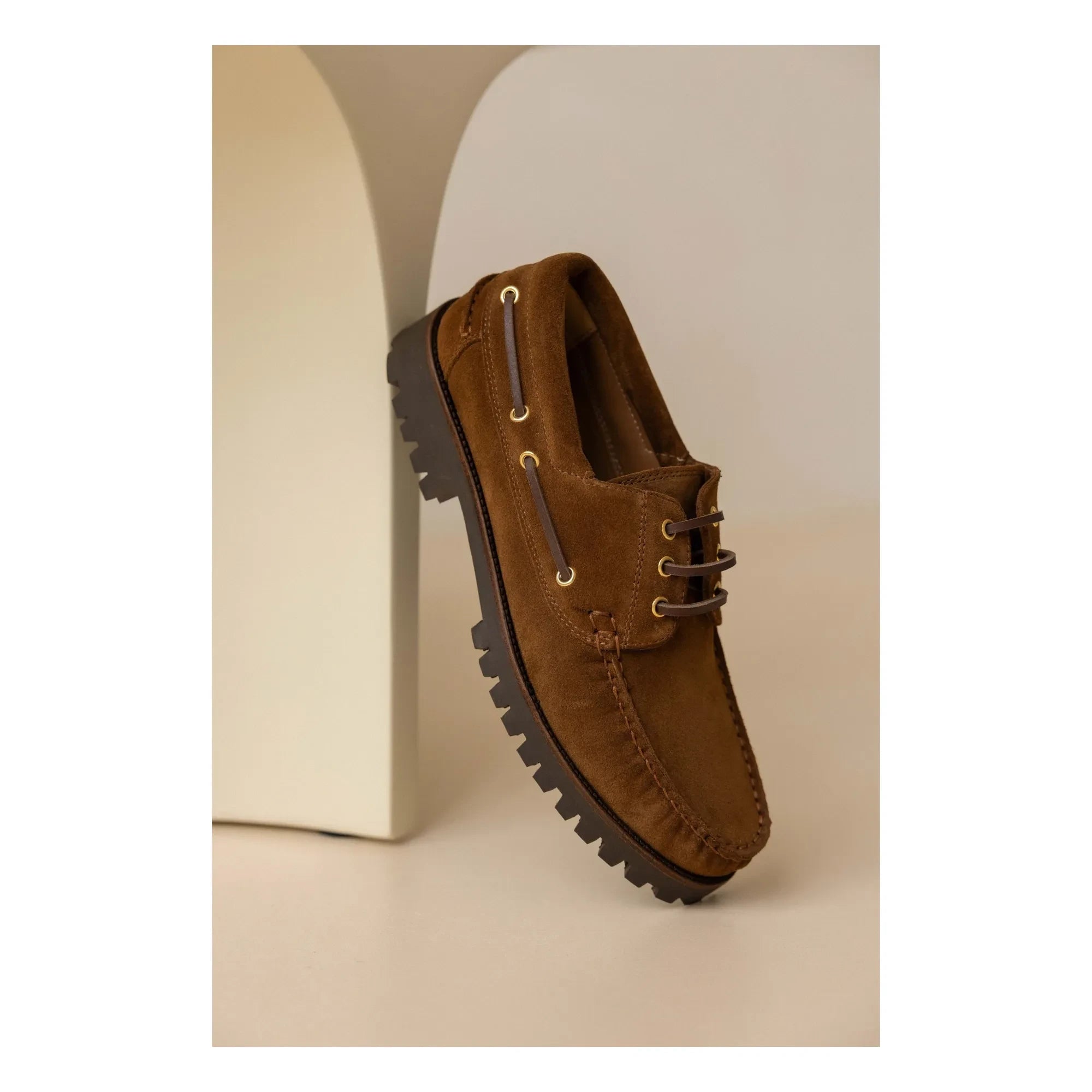 Bobbies - Zapatos Náuticos de Ante Betlem | Camello
