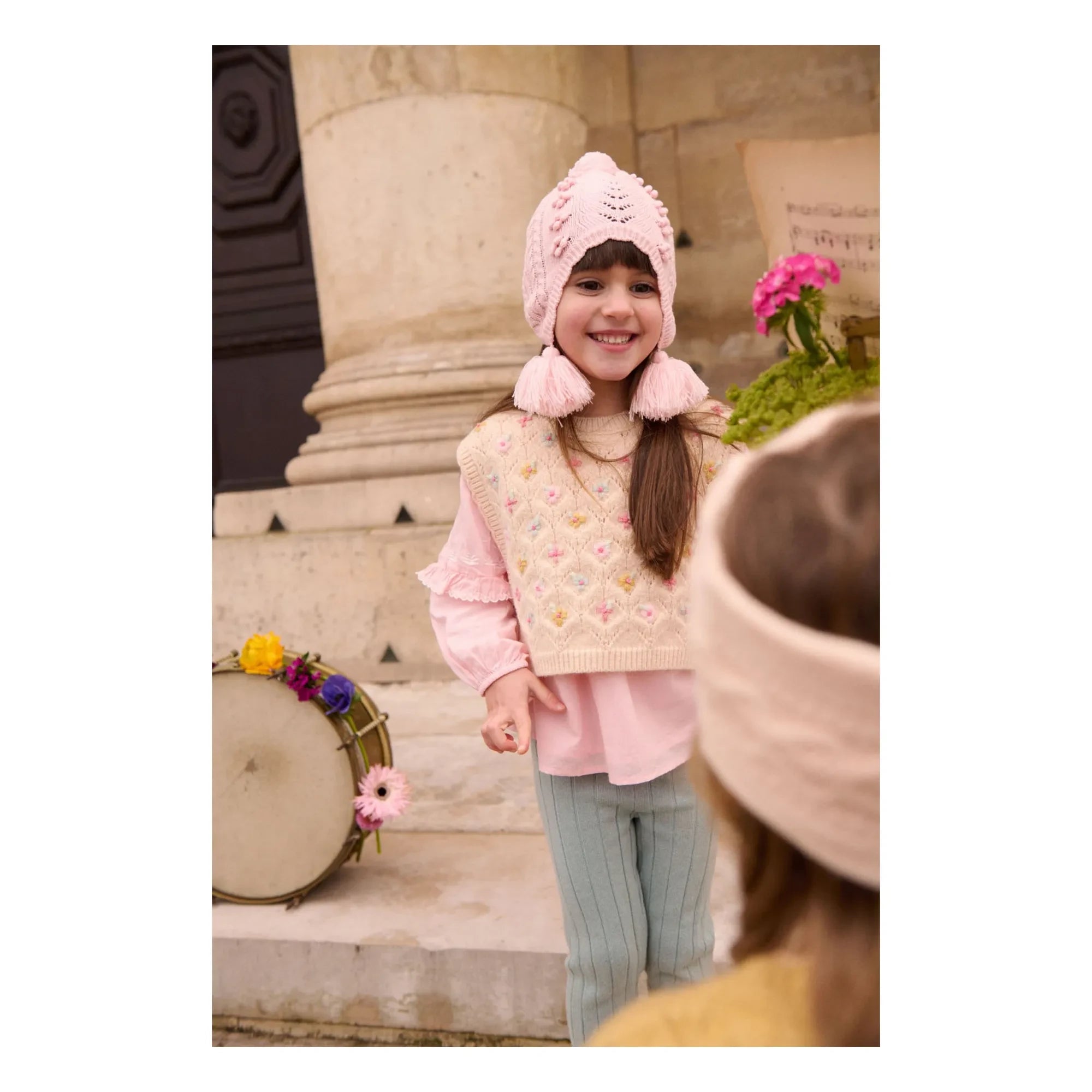 Louise Misha - Gorro con pompón Isolina | Rosa pálido