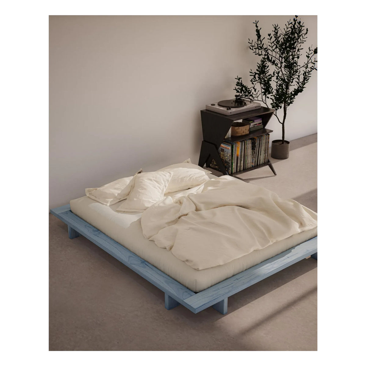 Karup Design - Cama japonesa de madera | Azul claro