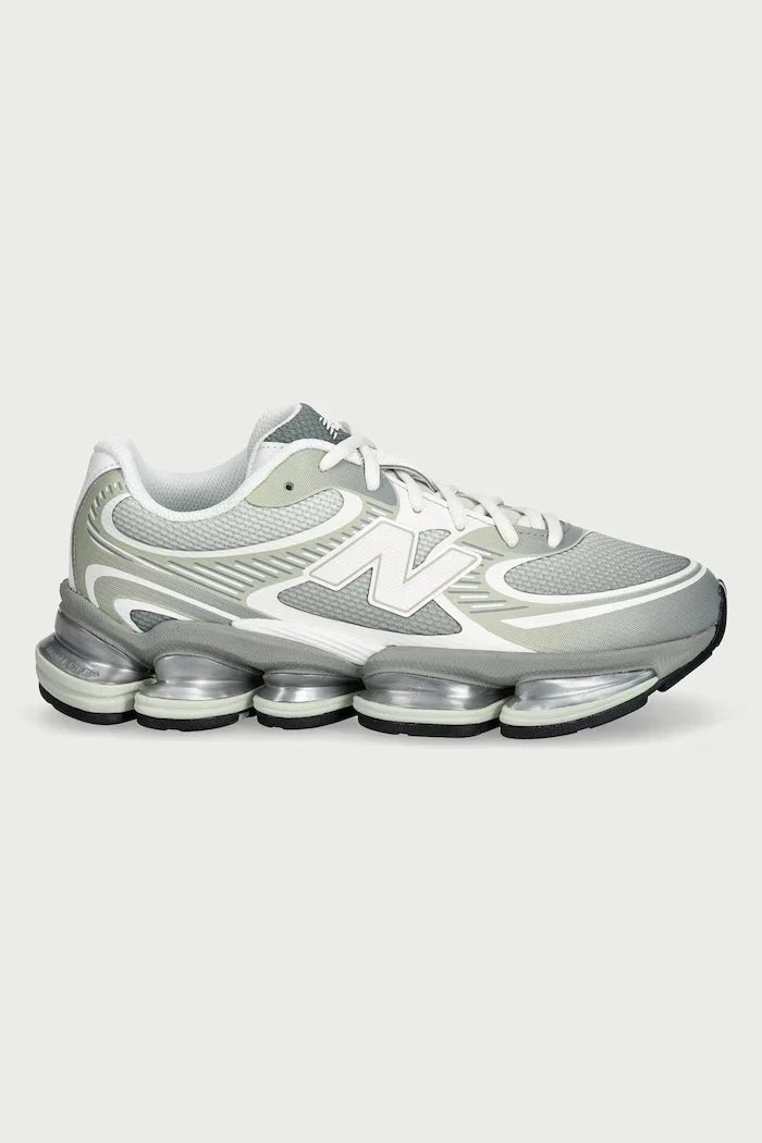 Zapatillas deportivas New Balance 2000 para mujer