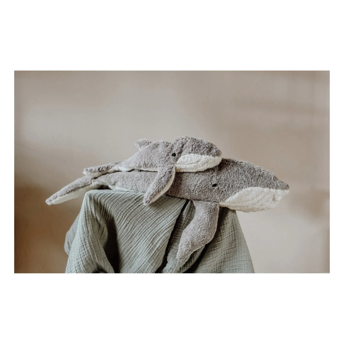 Senger Naturwelt - Ballena, animal de peluche pequeño | Gris