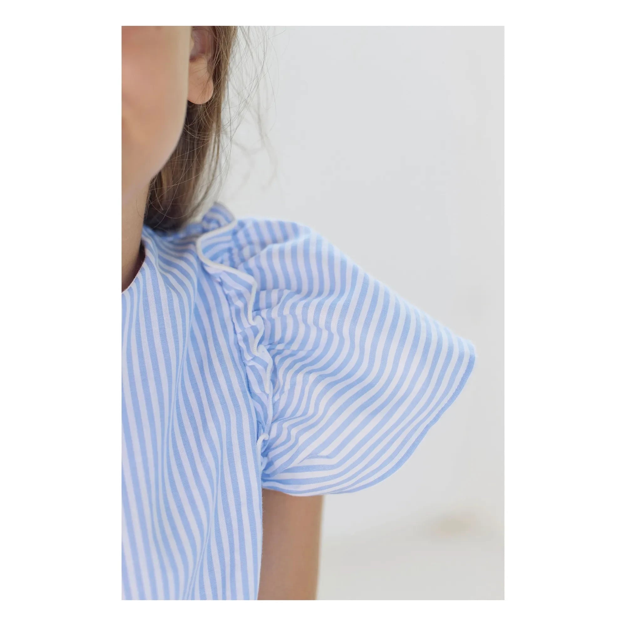 Tartine et Chocolat - Vestido de rayas con volantes | Azul