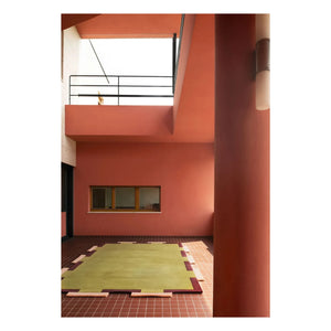 En capas - Alfombra de lana Fregio, Tekla Evelina Severin | Oliva