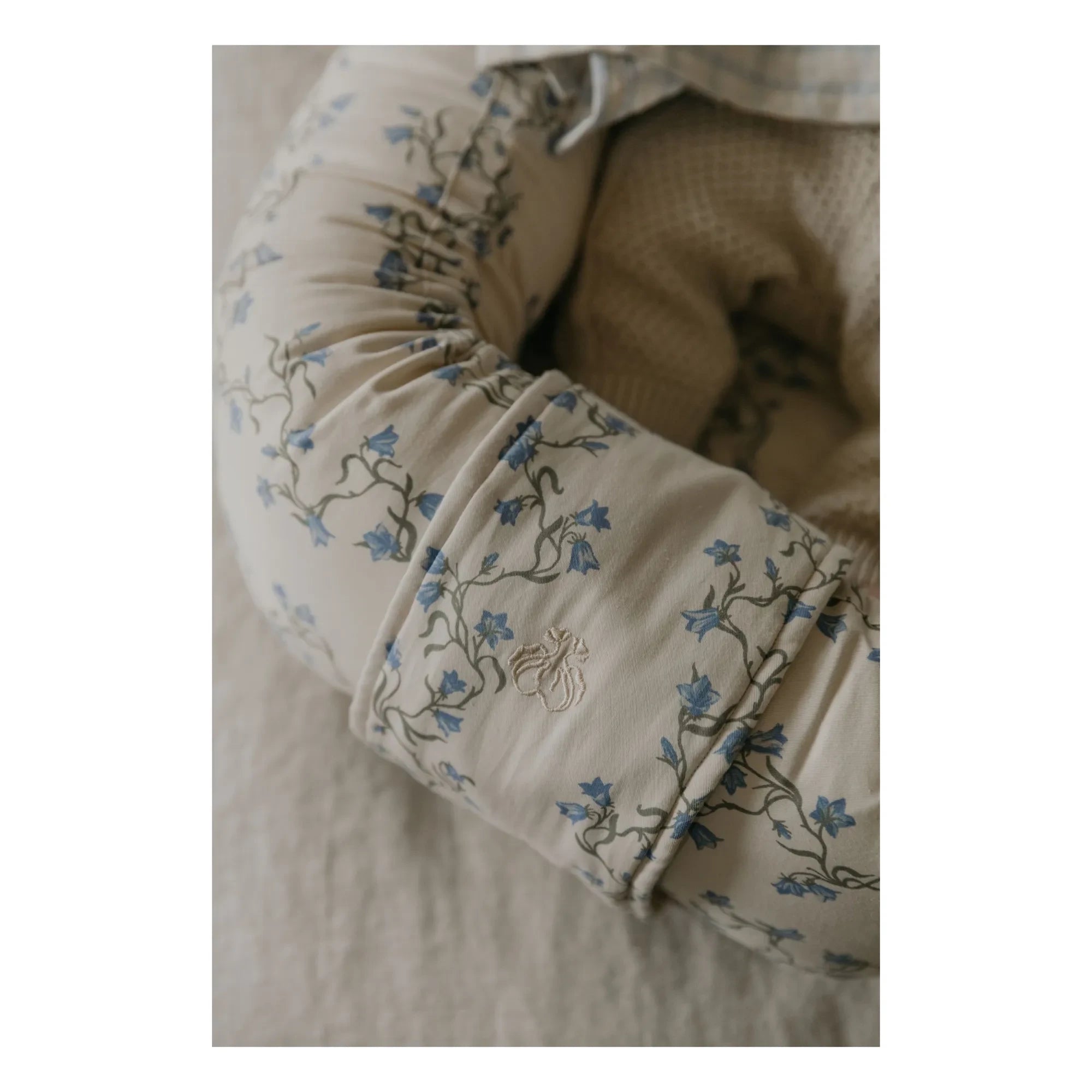 garbo&friends - Moisés con estampado floral