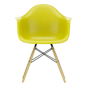 Vitra - Silla DAW - base de arce - Charles y Ray Eames | Mostaza